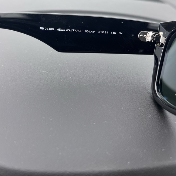 Ray-Ban Black Sunglasses - Picture 6 of 13